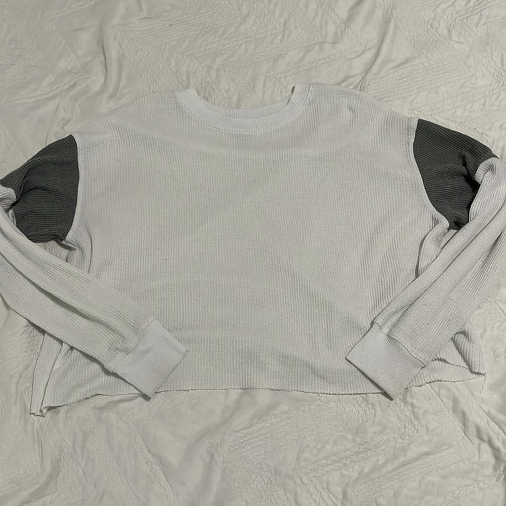 hollister boyfriend tee